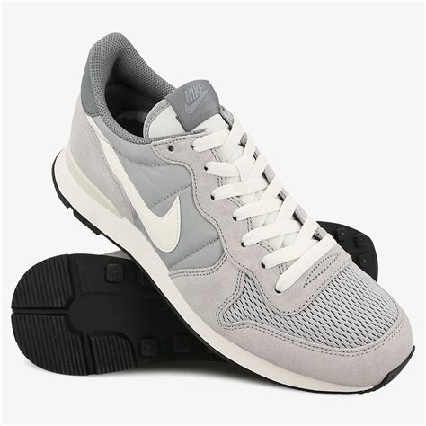 nike sportswear internationalist sneaker für herren grau|nike internationalist kleidung.